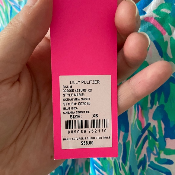 NWT Lilly Pulitzer ocean view shorts - Picture 3 of 3